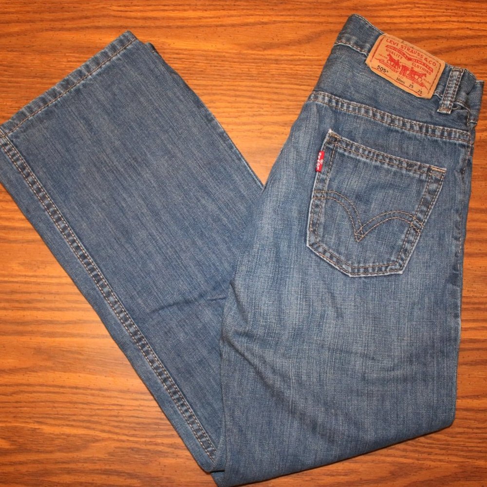 LEVI'S 505 Straight Regular Fit Jean